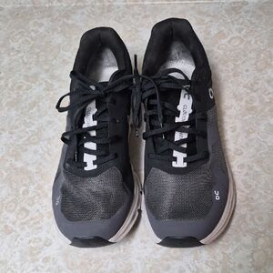 On Running Men's Athletic Shoes Black and Gray
